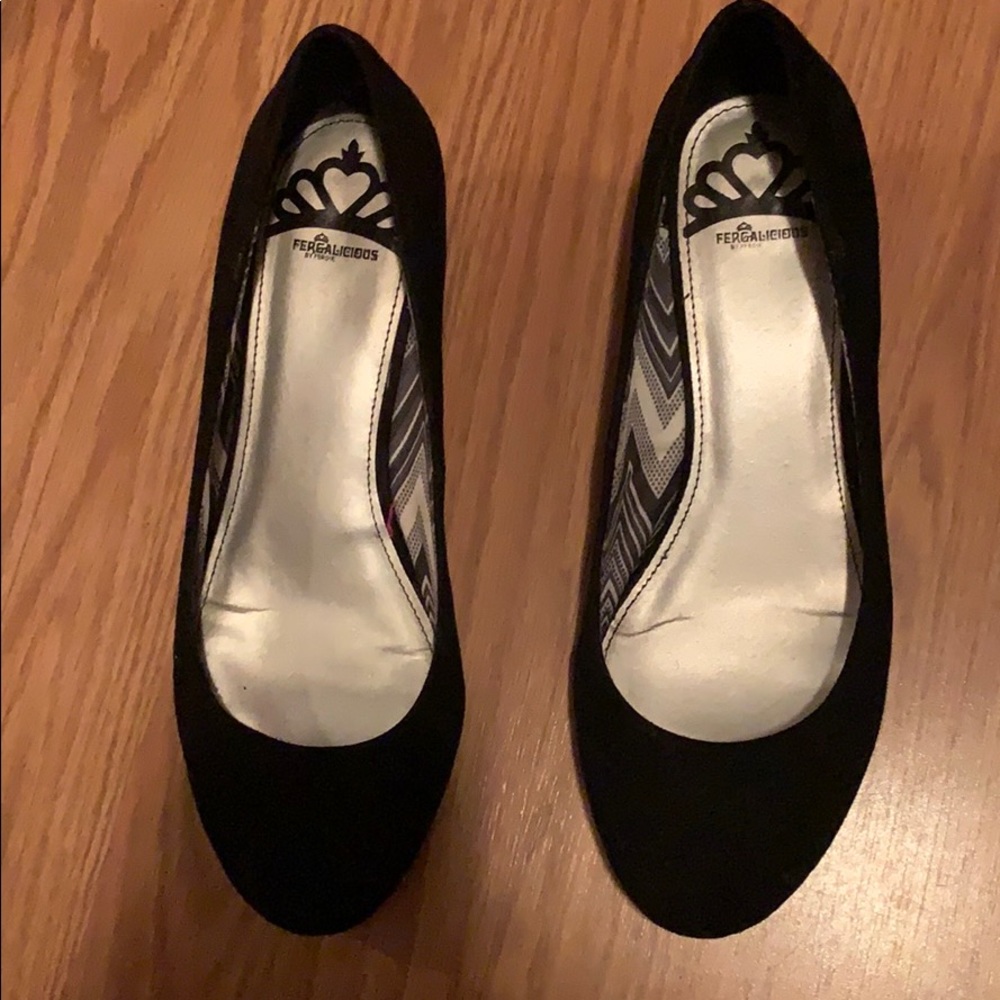 Black Small Wedged Heels 👠